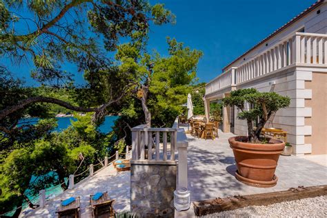 Restaurants near villa malla, filtvet on tripadvisor: Villa Mala in Sumartin, Brac Island | Croatian Villa Holidays