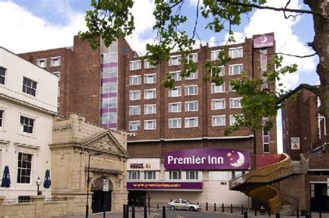 Kids will be offered free breakfast when accompanied by an adult eating breakfast. Premier Inn Newcastle Central (Newcastle upon Tyne ...