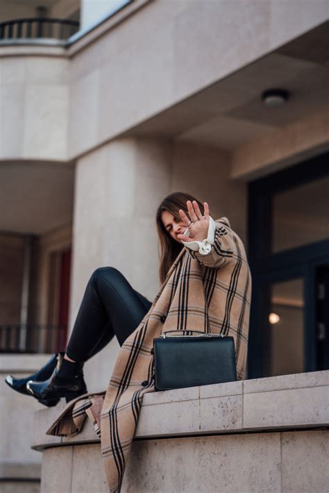 Camels firstly appeared on the battlefronts of the great patriotic war during the battle of stalingrad. How to wear a plaid camel coat || Modeblog Berlin ...