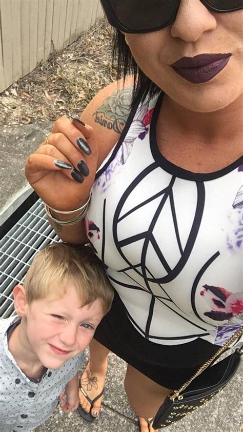 Mum Let Her Five Year Old Son Get His Ears Pierced Is Hitting Back At