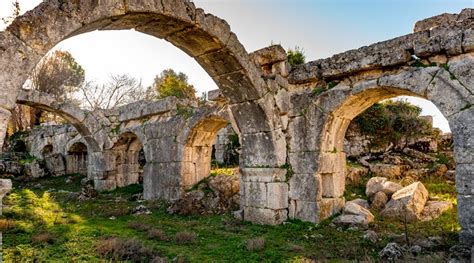 26 sene evvel bir çoban tarafından keşfedilen bu doğa harikası kanyon, saklıkent milli park'ında yer alıyor. Fethiye Saklikent Tour - Saklikent Day Trip from Fethiye