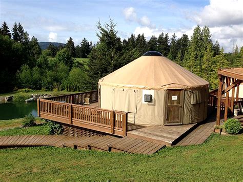 Couples Yurt Rental In Vancouver Island