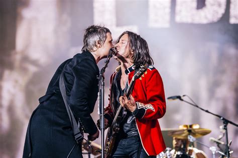 The Libertines Hyde Park Show Interrupted Early On By Crowd Crush