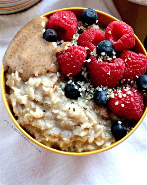 You'll never get bored with oatmeal if you mix things up with different ingredients. Easy, Sweet, Creamy, Customizable Healthy Oatmeal
