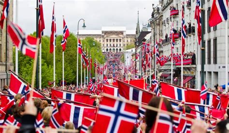 Barnetog An Enduring 17 Mai Tradition The Norwegian American