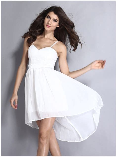 Cheap Sleeveless Lace Short White Graduation Dresses