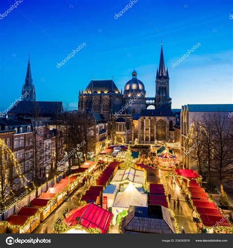 Bei immobilienscout24 finden sie passende angebote für häuser zur miete in aachen. Aachener Weihnachtsmarkt Winter — Redaktionelles Stockfoto ...