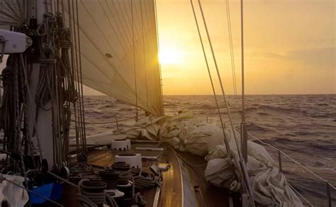 How To Sail Across The Atlantic Ocean Crew Tips From 3x Atlantic