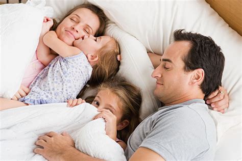 Dormir Con Los Padres ¿beneficia O Perjudica A Los Hijos Programación