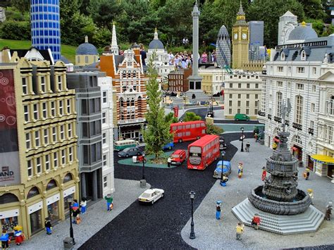 This is legoland denemarken. by jon_2008 on vimeo, the home for high quality videos and the people who love them. 5-five-5: Legoland Billund (Billund - Denmark)