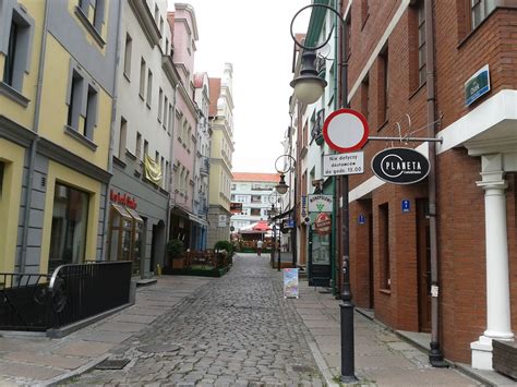 As of january 2011 it had a population of 4. PIĘKNIE JEST ŻYĆ: POZNAJ SWÓJ KRAJ - SZCZECIN