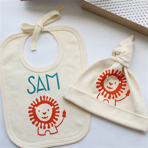 A personalized baby gift is the perfect way to celebrate a new life. Personalised Organic Cotton Baby Gift Set By Nell ...
