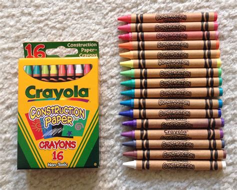 Slashcasual Construction Paper Crayons