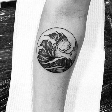 Shop tattoo inks, tattoo pens, and accessories. Top 43 Simple Wave Tattoo Ideas [2020 Inspiration Guide ...