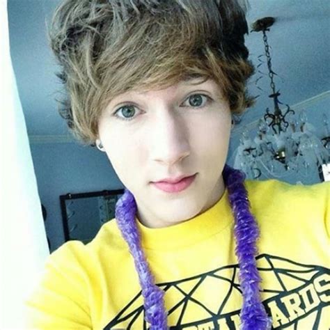 But, for our couples who are desperate in posting their pictures not only this, is enough but. Bio Quotes for Cute Instagram Boys | HubPages