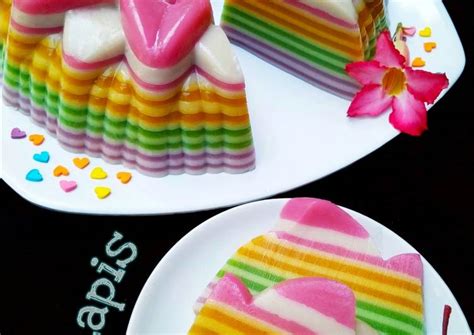 Tepung terigu tepung terigu terbuat dari olahan biji gandum dan merupakan jenis tepung yang sering digunakan sebagai bahan untuk memasak. Resep Kue Lapis Tepung Terigu oleh Yulita Latip - Cookpad