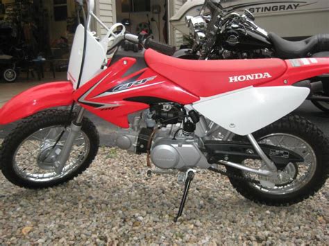 2007 honda crf 70 f motorcycle technical specifications database with photos, user opinions and reviews. Buy Honda crf 70 dirtbike on 2040motos