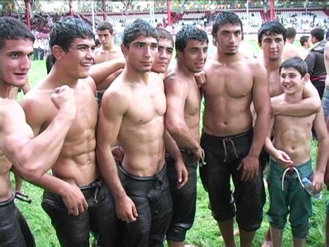 turkish oil wrestlers türk yağlı güreşçiler turkish oil wrestling wrestling rules sports