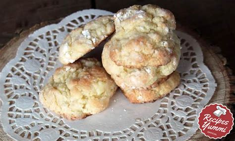Did you know that you can make just about any duncan hines cake mix into delicious cookies? Gooey Butter Cookies | Gooey butter cookies, Butter recipe, Butter cookies
