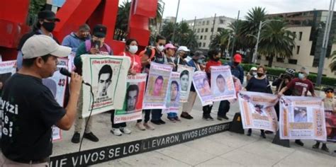 Juez Libera 83 órdenes De Aprehensión Por Caso Ayotzinapa 20 Son Contra Militares Al Día Noticias