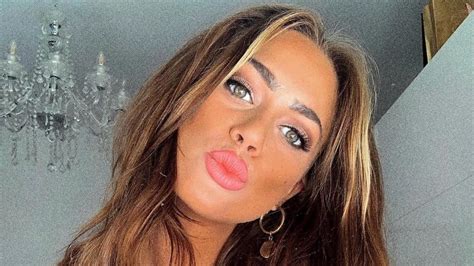 Jessica paszka hat ein schwangerschaftsshooting absolviert und dabei mit einem schwächeanfall zu kämpfen gehabt. Jessica Paszka: Stalker-Schock! - KUKKSI | Star News ...