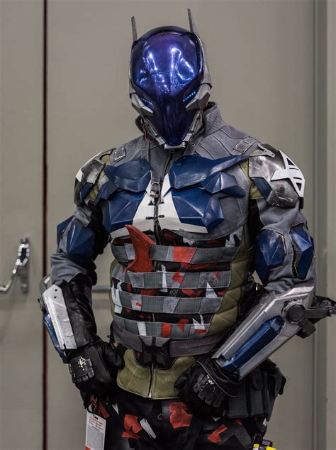 You Ve Seen It Here Before The Arkham Knight Cosplay Suit Here It Is Unphotoshopped Arkham