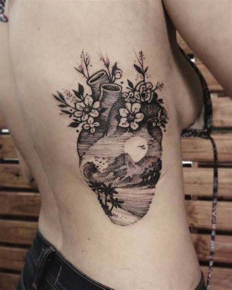 Heart Rib Tattoo Tatuajes Anatómicos Tatuajes De Corazón Anatómico