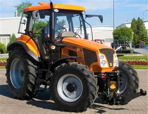Pronar Tractors Built In Poland For Poland Agrilandie