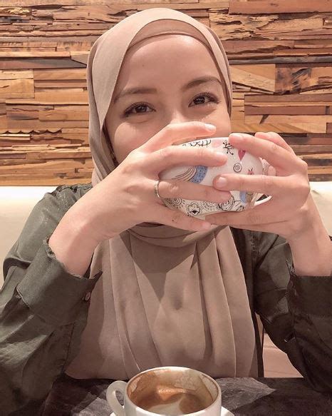 Cincin n la cincin yang en. Cincin Yang Mira Filzah Beli Dulu Bentuk Hati, Tapi Yang ...