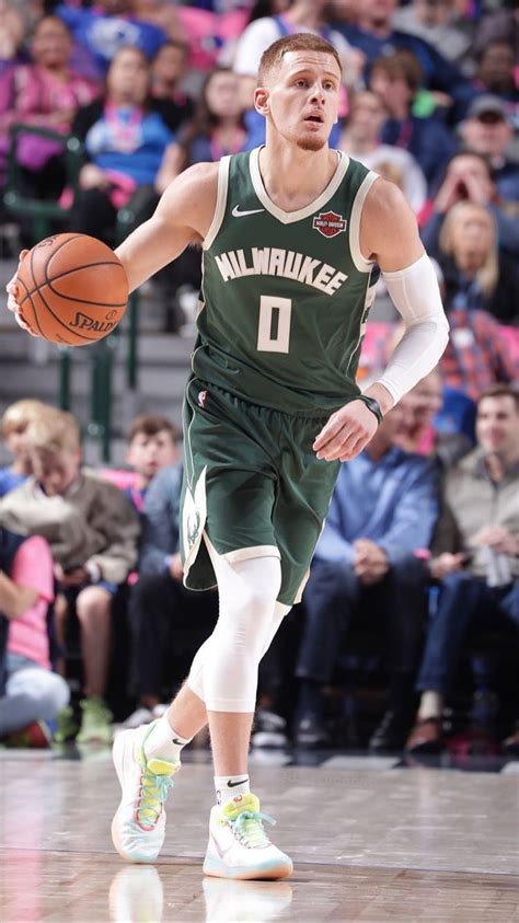 Donte Divincenzo Milwaukee Bucks Nba Players Basketball Players Bae