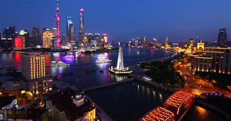 Shanghai City Lights Og Aften Bådtur På Huangpu Floden Getyourguide