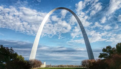 The Gateway Arch Saint Louis Missouri Visions Of Travel