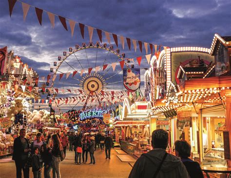 Lam do rem mi7 el pueblo unido jamas sera vencido! Feria Benalmádena
