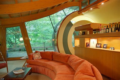 Inside The House That Sings Architect Creates One Of A Kind Futuristic