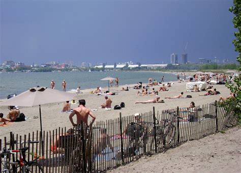 Toronto Beaches Hanlans Point Beach