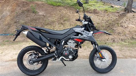 Find the latest aprilia motorcycle reviews, prices, and motorcycle photos and videos from the expert riders at motorcycle.com. Aprilia SX 125 Black Drift, SuperMoto 125 cm³ 2018 ...