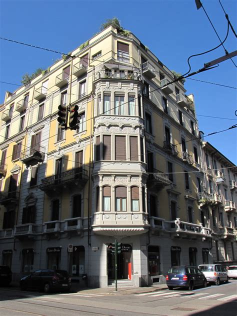 Liberty A Torino Casa Bellia Via Cibrario 22 Ang Via S Flickr