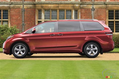 Toyota Canada Announces 2014 Sienna Pricing