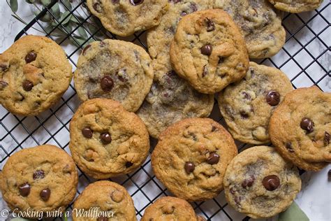 There are many variations but they all start with the basic recipe that contains solely flour, sugar and high quality butter. Irish Cream Chocolate Chip Cookies - Cooking with a Wallflower