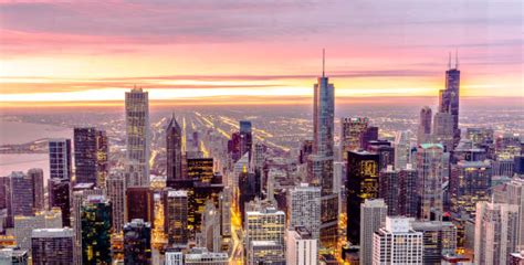 960 Chicago Skyline Sunrise Stock Photos Pictures And Royalty Free