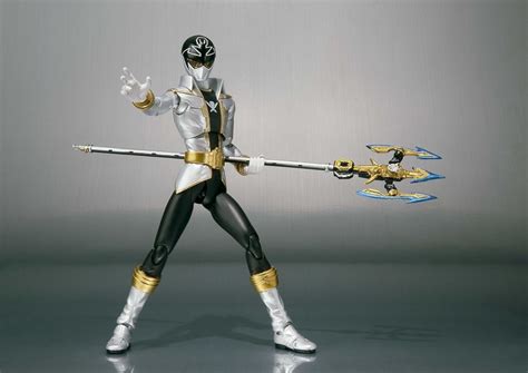 Bandai S H Figuarts Gokai Silver Ebay