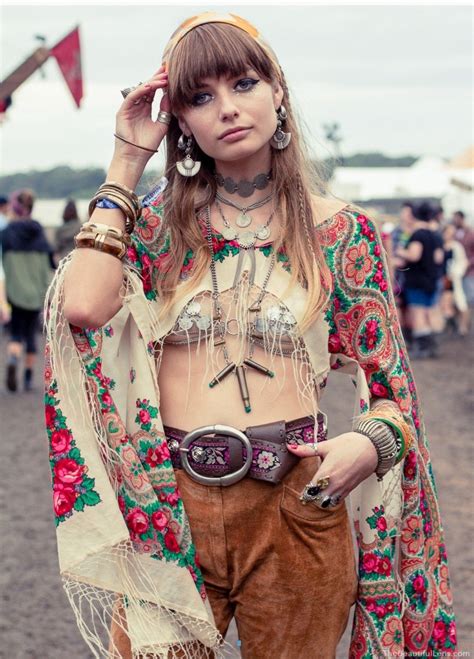 Pin By Bohoasis On Boho Spirit Woodstock Fashion Hippie Outfits Boho Fashion