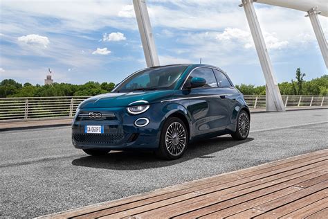 The Fiat 500e Is Officially Coming Back To America In 2024 Edmunds