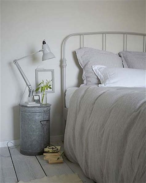 28 Unusual Bedside Table Ideas Enhance The Charm And Decor Of Your