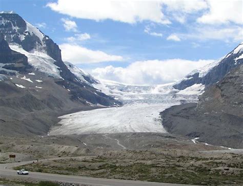 Columbia Icefield Canada Map And Facts Britannica