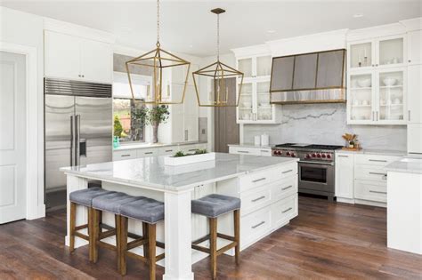 Especially the ones intended for the heart of all homes: 5 Ideas to Update Your Kitchen Island
