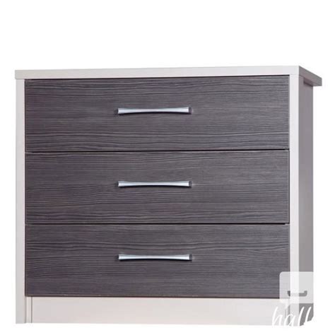 Would your space be better suited by a tall and narrow, or a low and wide chest of drawers? Get Cheap Chest Of Drawers | London | Greater London | Hallo