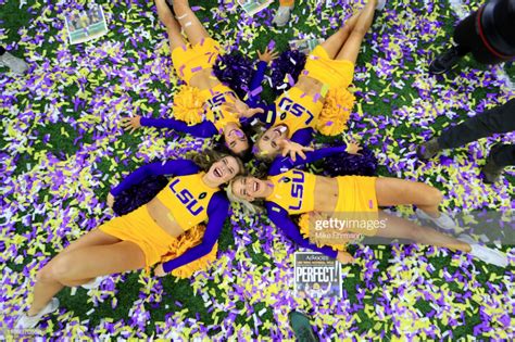 News Photo Lsu Tigers Cheerleaders Celebrate Their 42 25 Win