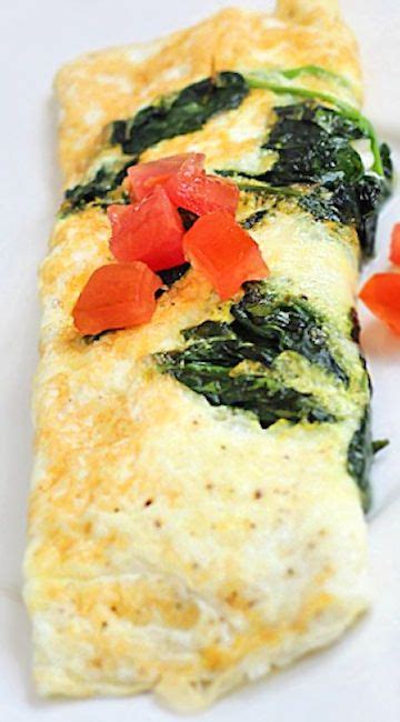Easy Spinach And Egg White Omelette Egg White Breakfast Recipes Egg