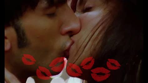 Anushka Sharma Hot Kissing Scene With Ranveer Singh In Dil Dhadakne Do New Bollywood Movies